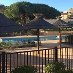Mezzanine Piscine Presqu'ile De Giens Apartamento Hyères