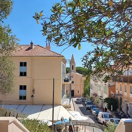 Mezzanine Piscine Presqu'ile De Giens 公寓 *